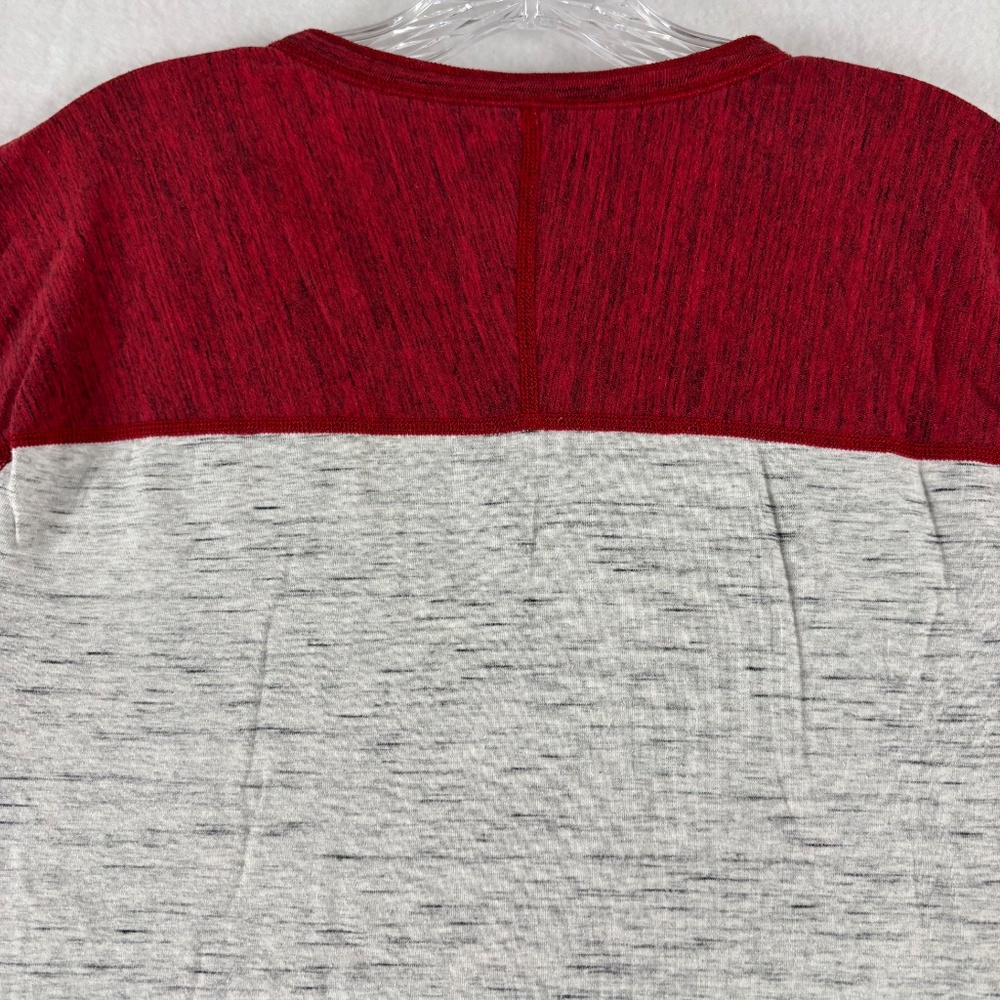 American Eagle Outfitters, Men’s T-Shirt, Red & Gray, Henley, Size L Classic Fit - Picture 6 of 10